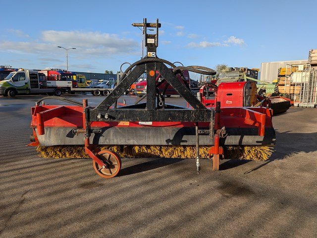 Aanbouw veegborstel - afbeelding 10 van  15