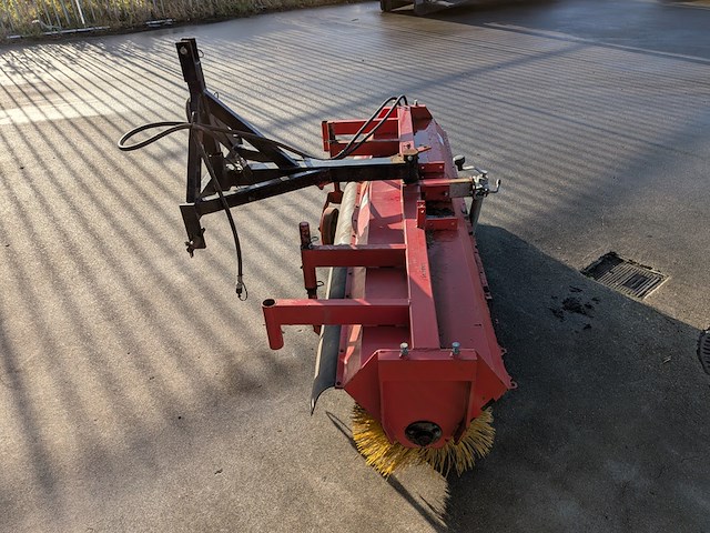 Aanbouw veegborstel - afbeelding 12 van  15