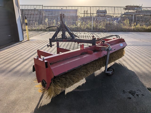 Aanbouw veegborstel - afbeelding 13 van  15