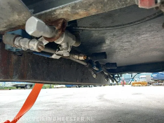 Aanhanger met wegdekreiniger hapert, bouwjaar 2007 | wv-tx-21 - afbeelding 24 van  30