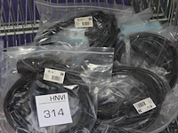 Aanhangeronderdelen wo achterlichten, connectorkabels, adapters, discussloten en spanbanden zonder ratel. e... - afbeelding 3 van  4