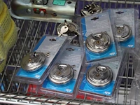 Aanhangeronderdelen wo achterlichten, connectorkabels, adapters, discussloten en spanbanden zonder ratel. e... - afbeelding 4 van  4