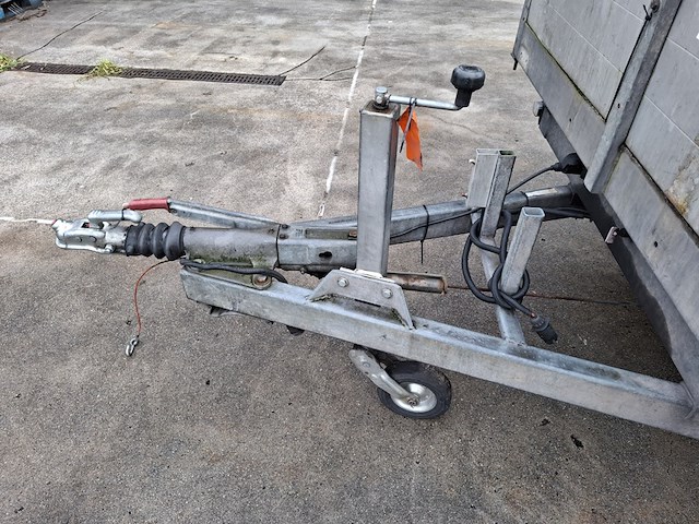 Aanhangwagen, ansems, ks3, 2002 - afbeelding 20 van  20
