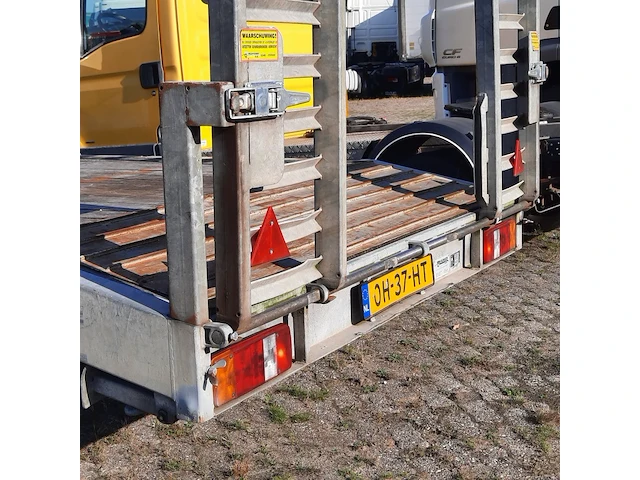 Aanhangwagen / autoambulance, veldhuizen, p31-5a, 2003 - afbeelding 7 van  21