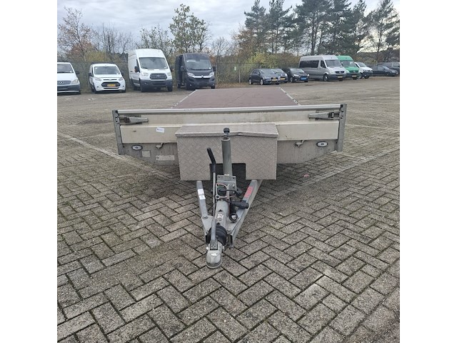 Aanhangwagen, hapert, 2020 - afbeelding 8 van  15