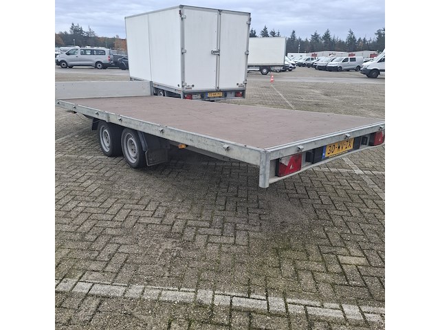 Aanhangwagen, hapert, 2020 - afbeelding 12 van  15