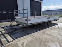 Aanhangwagen, hapert, aa, 2011 - afbeelding 1 van  17