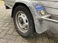 Aanhangwagen met steigermateriaal - afbeelding 4 van  12