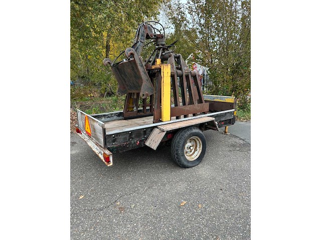 Aanhangwagen met stenenklem - afbeelding 3 van  19