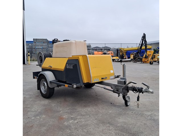 Aanhangwagen rioolspuit, rioned, unijet p-30, 2003 - afbeelding 27 van  29