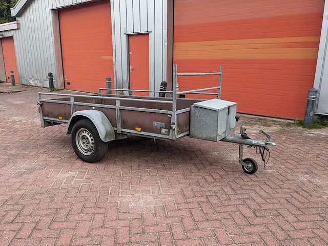 Aanhangwagen, saris, h2 - afbeelding 1 van  27