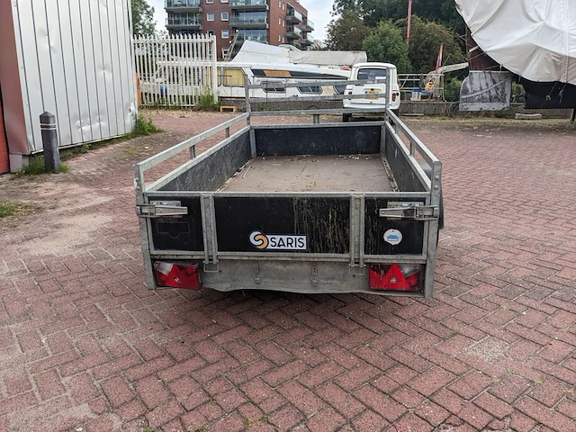 Aanhangwagen , saris - afbeelding 17 van  22