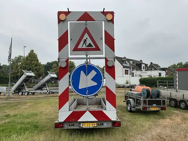 Aanhangwagen signaalwagen - afbeelding 28 van  29