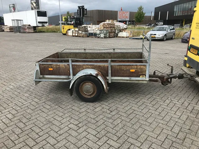 Aanhangwagen - afbeelding 3 van  9