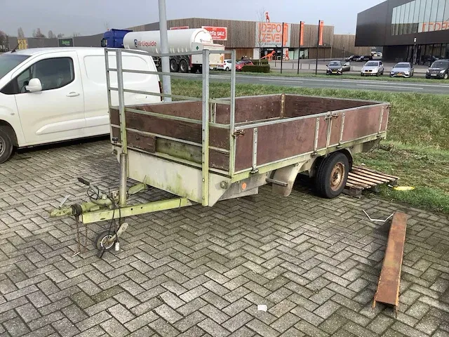 Aanhangwagen - afbeelding 2 van  7