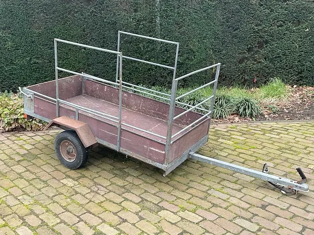 Aanhangwagen - afbeelding 2 van  9