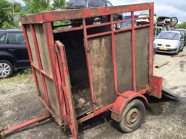 Aanhangwagen - afbeelding 1 van  7