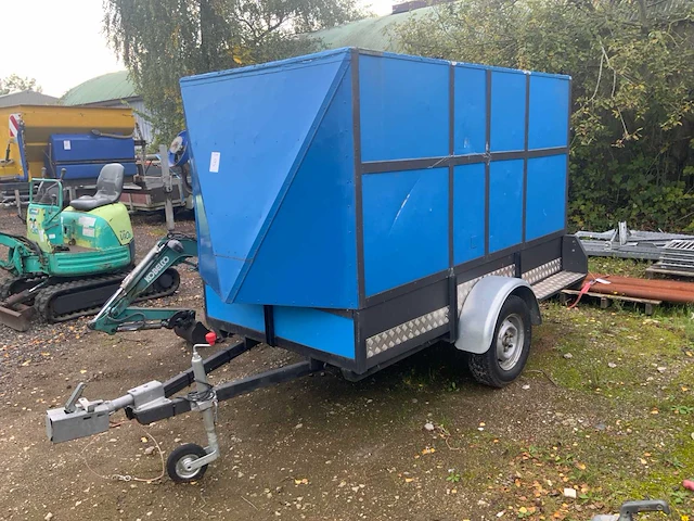 Aanhangwagen - afbeelding 3 van  4