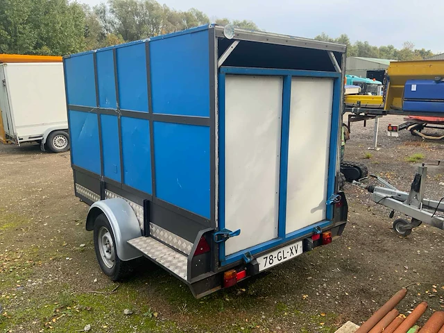 Aanhangwagen - afbeelding 4 van  4