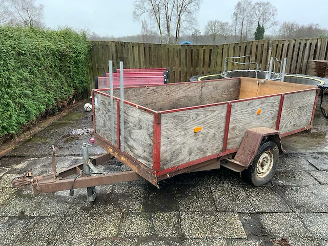 Aanhangwagen - afbeelding 1 van  7