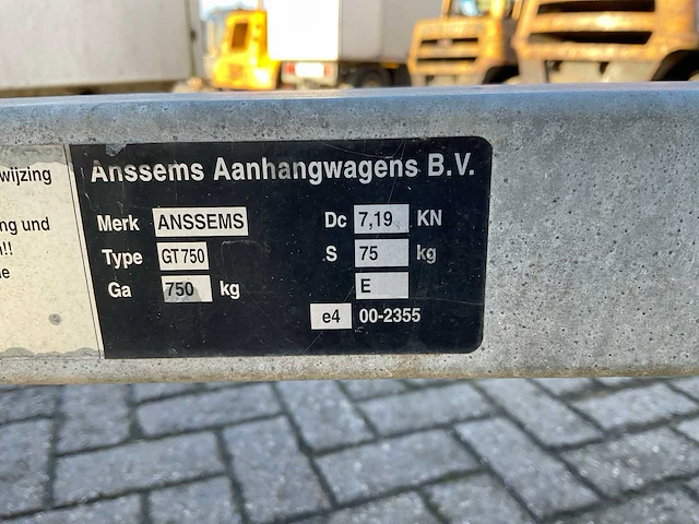 Aanhangwagen - afbeelding 5 van  13