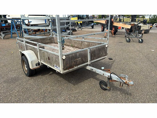 Aanhangwagen - afbeelding 1 van  3