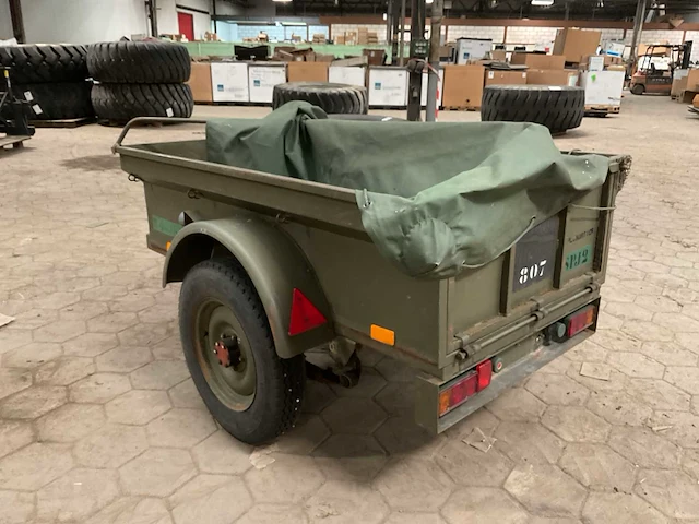 Aanhangwagen - afbeelding 4 van  6