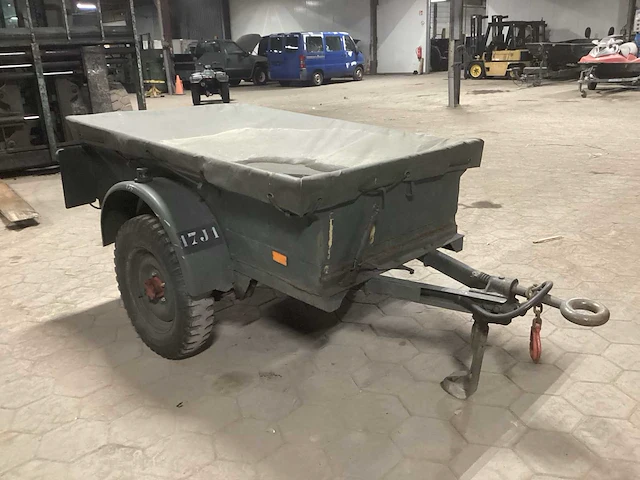 Aanhangwagen - afbeelding 2 van  6