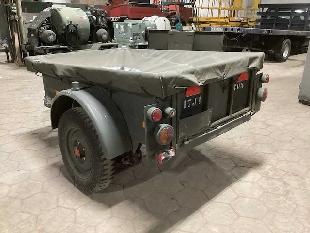 Aanhangwagen - afbeelding 4 van  6