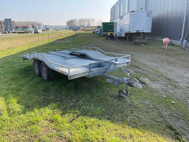 Aanhangwagen - afbeelding 6 van  13