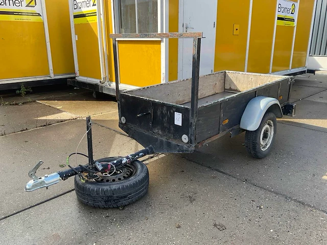 Aanhangwagen - afbeelding 1 van  7