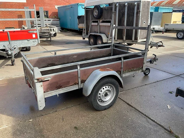 Aanhangwagen - afbeelding 6 van  8