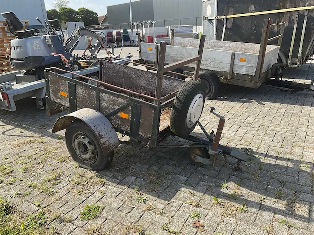 Aanhangwagen - afbeelding 2 van  9