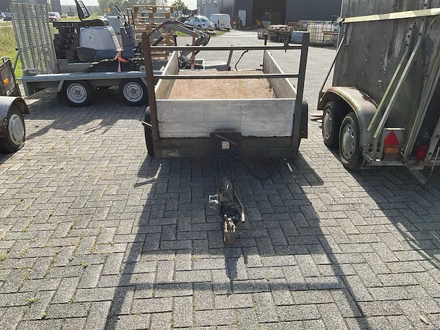 Aanhangwagen - afbeelding 4 van  10