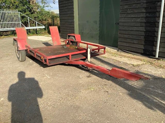 Aanhangwagen - afbeelding 1 van  3