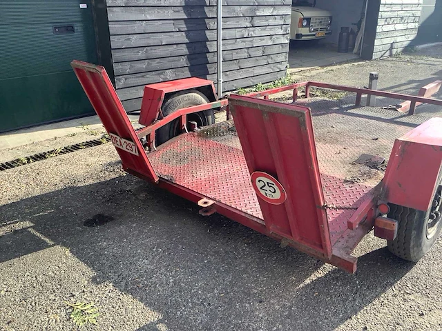 Aanhangwagen - afbeelding 3 van  3