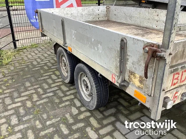 Aanhangwagen - afbeelding 5 van  6
