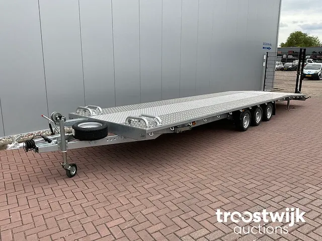 Aanhangwagen - afbeelding 1 van  12