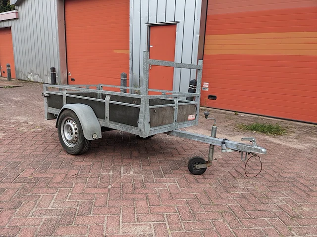 Aanhangwagen - afbeelding 1 van  14