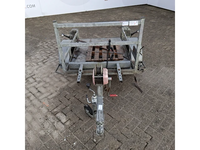 Aanhangwagen - afbeelding 2 van  16