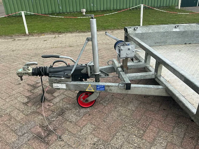 Aanhangwagen - afbeelding 2 van  23