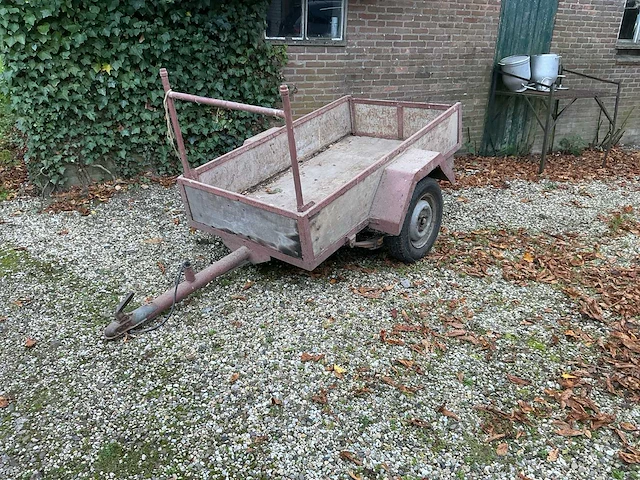 Aanhangwagen - afbeelding 1 van  11