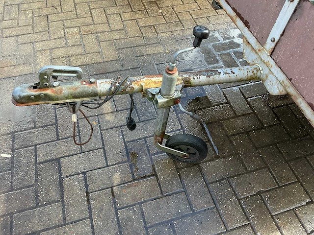 Aanhangwagen - afbeelding 6 van  8
