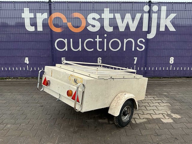 Aanhangwagen - afbeelding 3 van  7