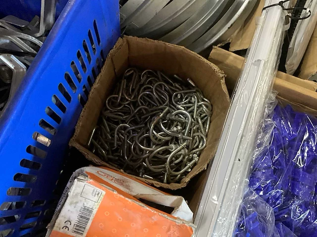Aannemersmateriaal - afbeelding 7 van  10