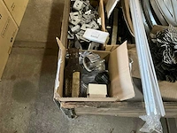 Aannemersmateriaal - afbeelding 9 van  10