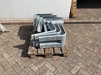 Aanrijbeveiliging/vangrails hoeken (7x) - afbeelding 1 van  3