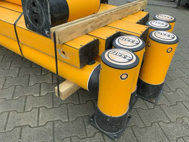 Aanrijdbeveiliging - afbeelding 5 van  6