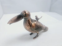 Aansteker schoenbekvogel met rode vlam - afbeelding 1 van  5