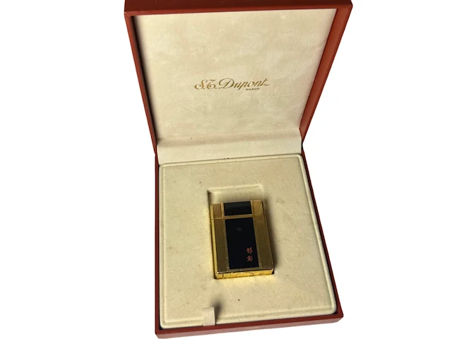Aansteker st dupont , black laquer, goud, 2000 - afbeelding 1 van  5